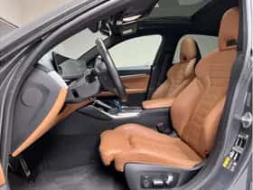 BMW i4 (2023) thumbnail 13