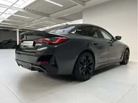 BMW i4 (2023) thumbnail 5