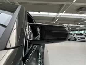 BMW i4 (2023) thumbnail 9