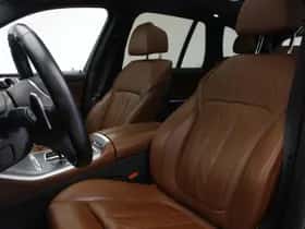 BMW X5 (2023) thumbnail 18