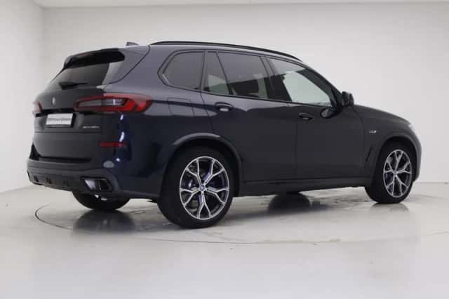 BMW X5 (2023) thumbnail 4