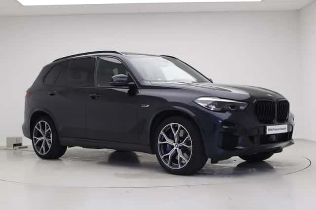 BMW X5 (2023) thumbnail 6
