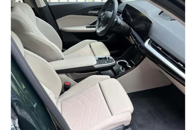 BMW X1 (2025) thumbnail 4