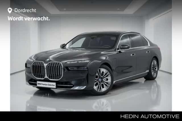 BMW 7-Serie (2024) thumbnail 1