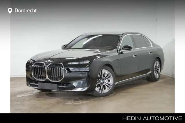 BMW 7-Serie (2024) thumbnail 1