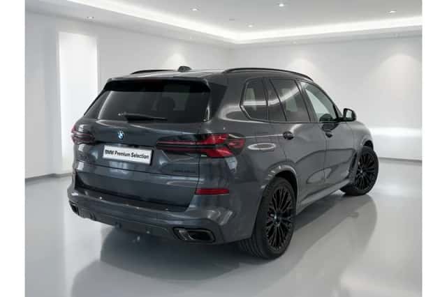 BMW X5 (2024) thumbnail 3
