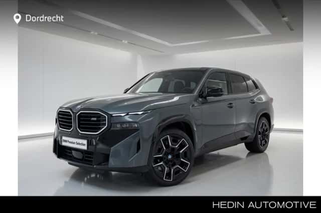 BMW XM (2025) thumbnail 1