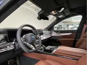 BMW i7 (2026) thumbnail 17