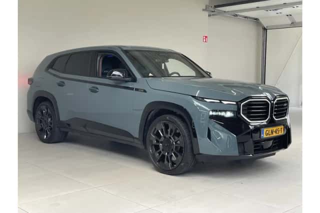BMW XM (2024) thumbnail 3