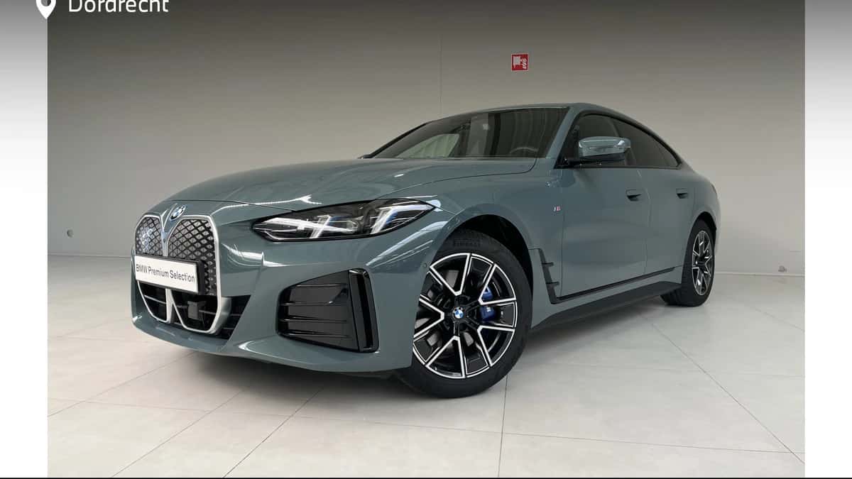 BMW i4 (2025) — foto 1