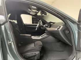 BMW i4 (2025) thumbnail 17