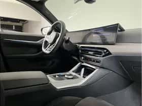 BMW i4 (2025) thumbnail 18