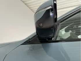 BMW i4 (2025) thumbnail 10