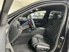 BMW M5 (2026) thumbnail 17