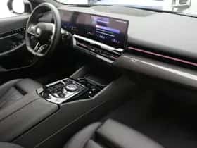 BMW 5-Serie (2025) thumbnail 24