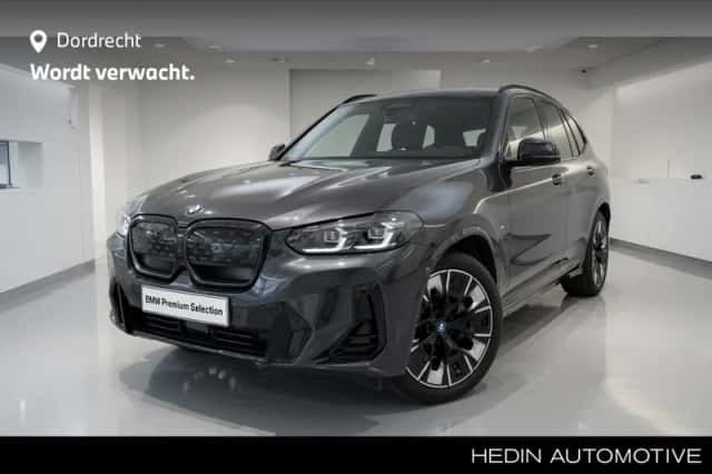 BMW iX3 (2023) thumbnail 1