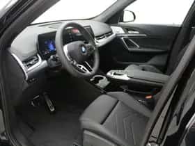 BMW X1 (2024) thumbnail 7