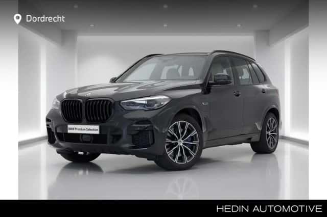 BMW X5 (2022) thumbnail 1