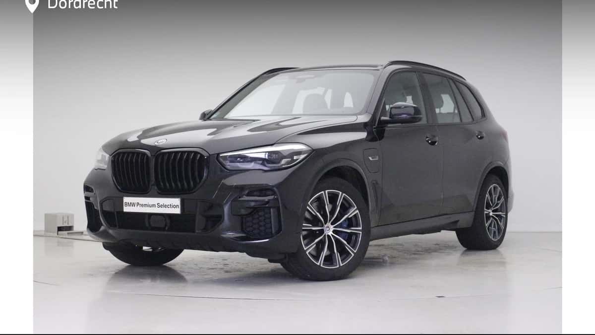 BMW X5 (2022) — foto 1