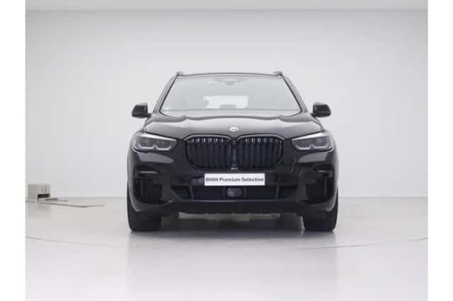BMW X5 (2022) thumbnail 3
