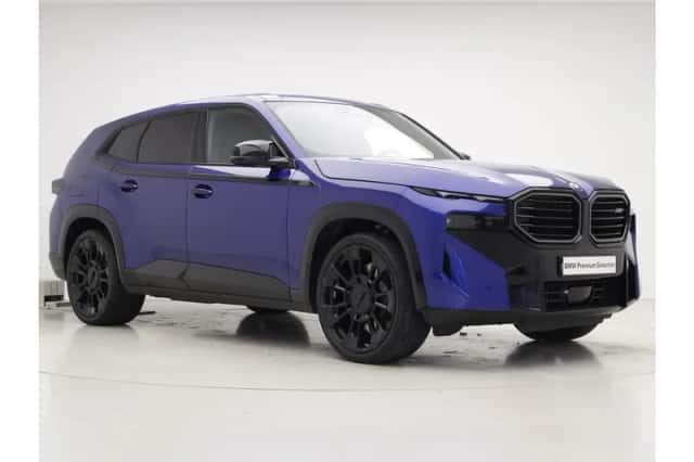 BMW XM (2025) thumbnail 6