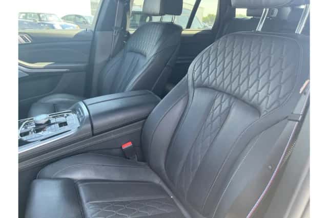 BMW X5 (2024) thumbnail 6