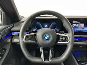 BMW 5-Serie (2025) thumbnail 10