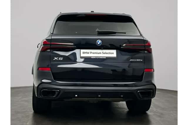 BMW X5 (2024) thumbnail 4