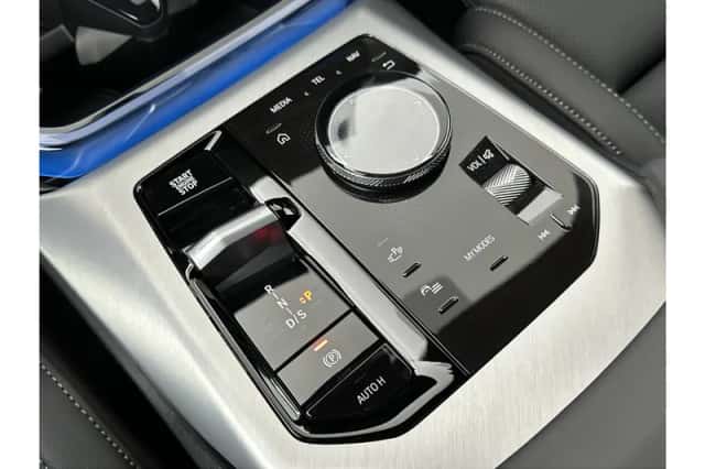 BMW X3 (2026) thumbnail 17