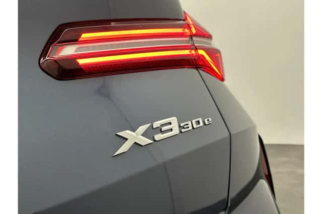 BMW X3 (2026) thumbnail 21