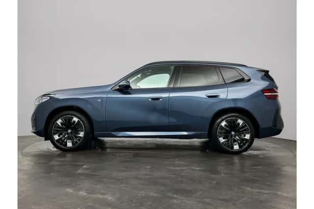 BMW X3 (2026) thumbnail 8