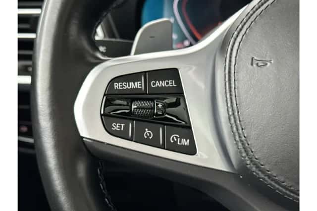 BMW X3 (2022) thumbnail 23