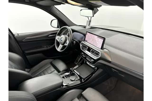 BMW X3 (2022) thumbnail 30