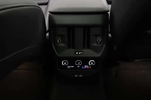 BMW X3 (2025) thumbnail 27