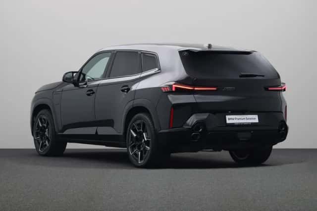 BMW XM (2025) thumbnail 13