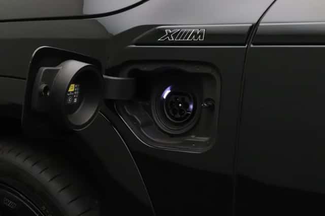 BMW XM (2025) thumbnail 14