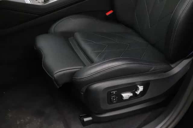 BMW XM (2025) thumbnail 20