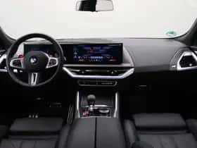 BMW XM (2025) thumbnail 30
