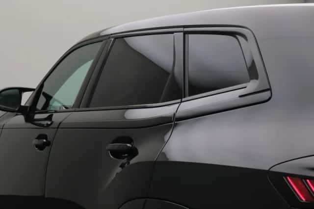 BMW XM (2025) thumbnail 5