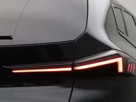 BMW XM (2025) thumbnail 8