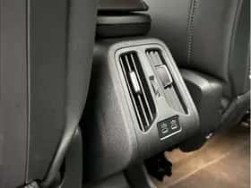 BMW X1 (2023) thumbnail 13