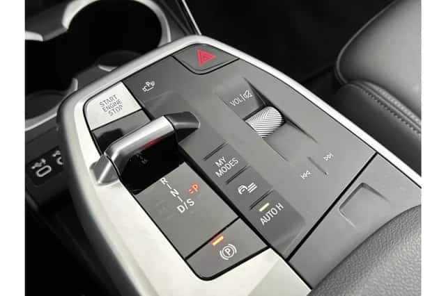 BMW X1 (2023) thumbnail 18