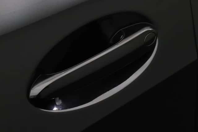 BMW X5 (2025) thumbnail 13