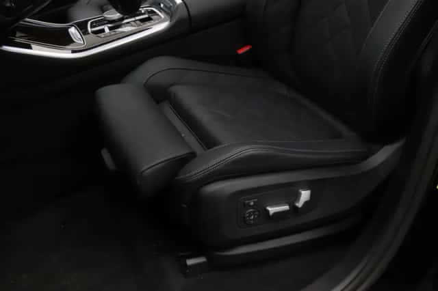 BMW X5 (2025) thumbnail 4