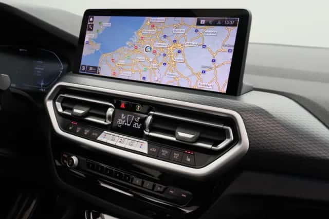 BMW X3 (2022) thumbnail 22
