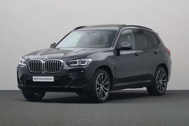 BMW X3 (2022) thumbnail 29
