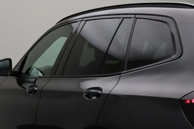 BMW X3 (2022) thumbnail 4