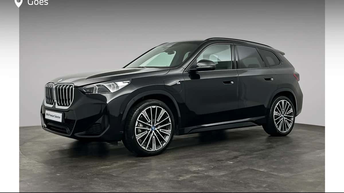 BMW X1 (2025) — foto 1