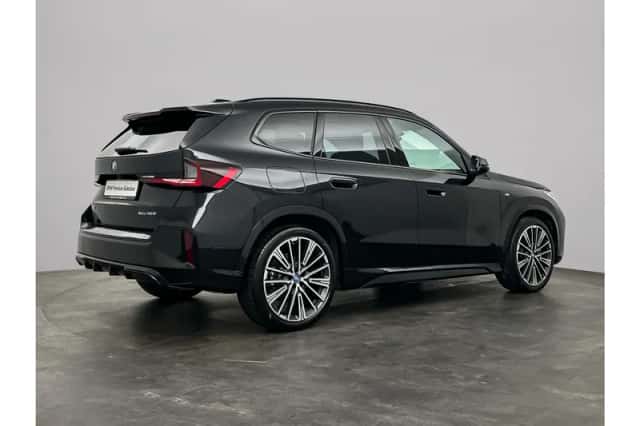 BMW X1 (2025) thumbnail 4