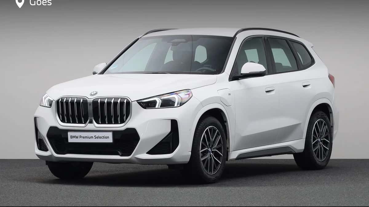 BMW X1 (2025) — foto 1